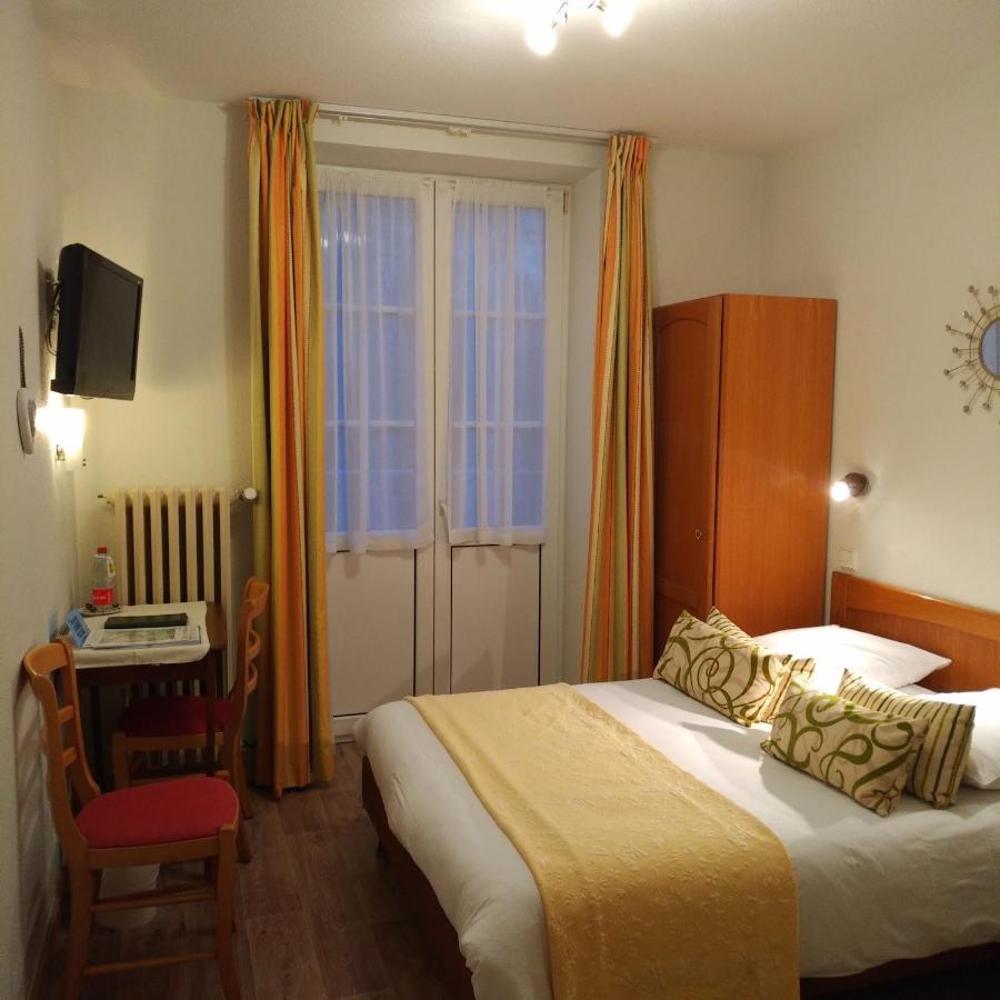 Logis Hotel Notre-Dame - Restaurant Ouvert Midi Et Soir Sauf Dimanche Soir Danne-et-Quatre-Vents Εξωτερικό φωτογραφία