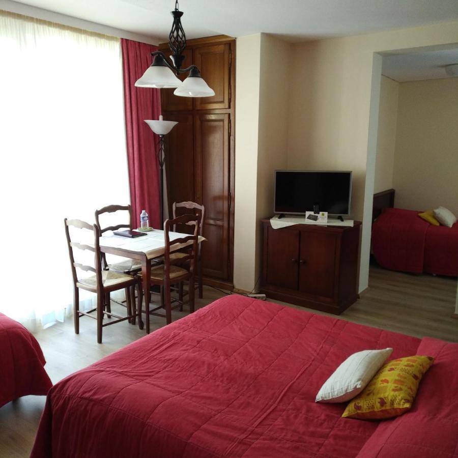 Logis Hotel Notre-Dame - Restaurant Ouvert Midi Et Soir Sauf Dimanche Soir Danne-et-Quatre-Vents Εξωτερικό φωτογραφία