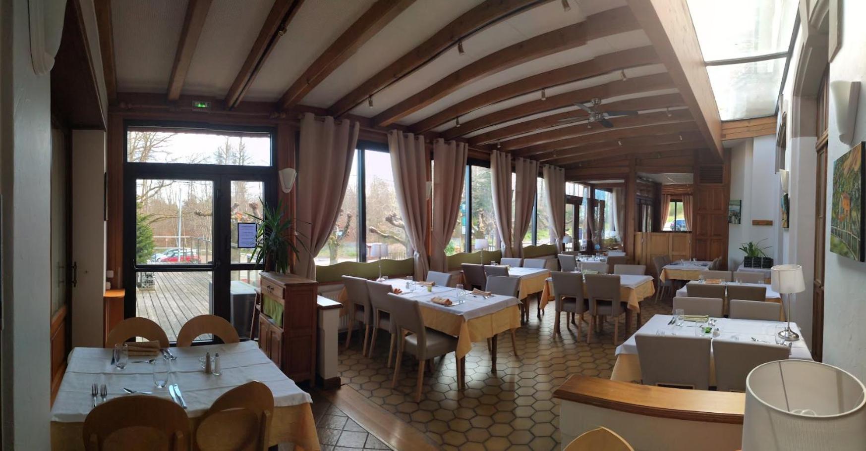 Logis Hotel Notre-Dame - Restaurant Ouvert Midi Et Soir Sauf Dimanche Soir Danne-et-Quatre-Vents Εξωτερικό φωτογραφία